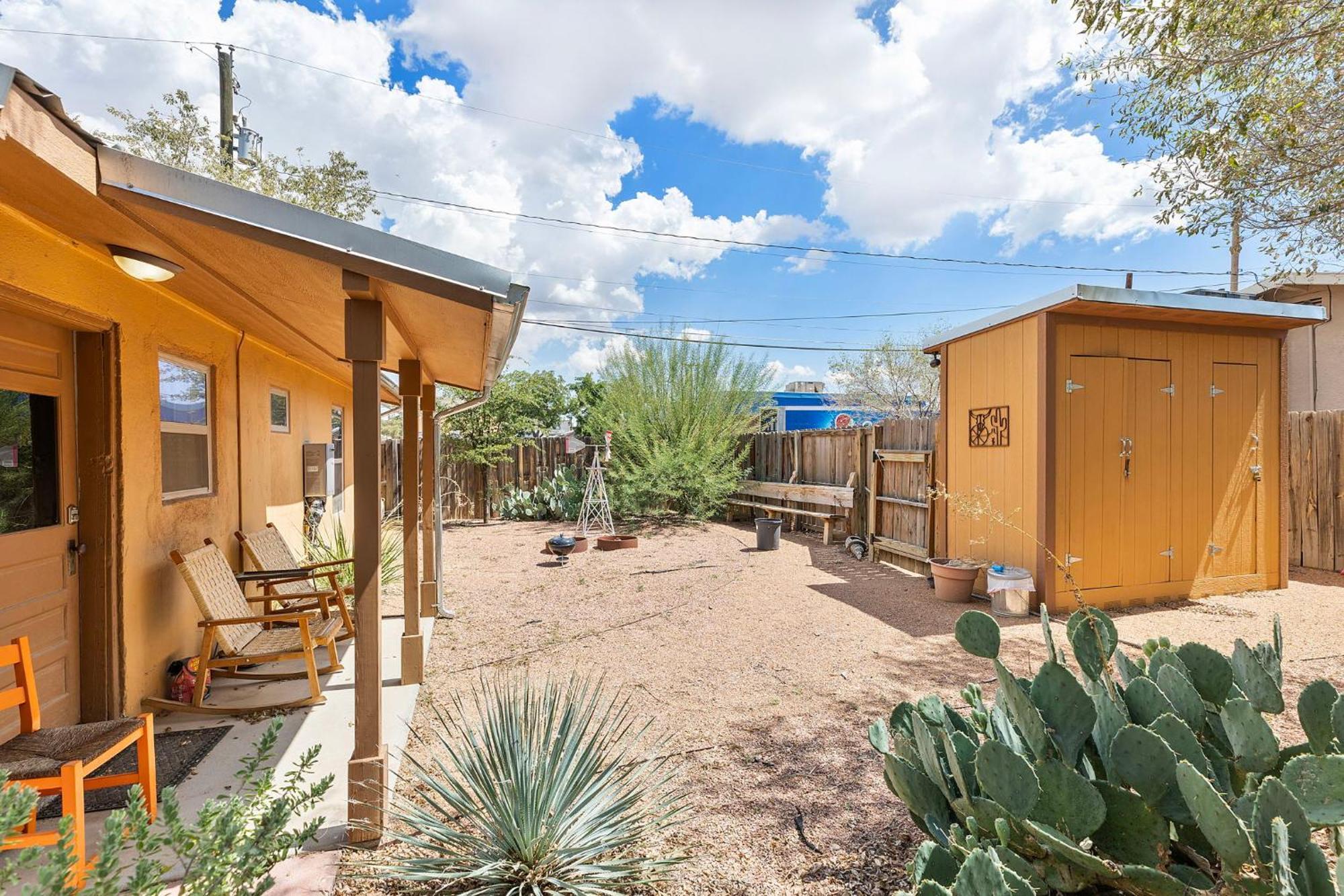 The Cowboy House Villa Alpine Exterior photo